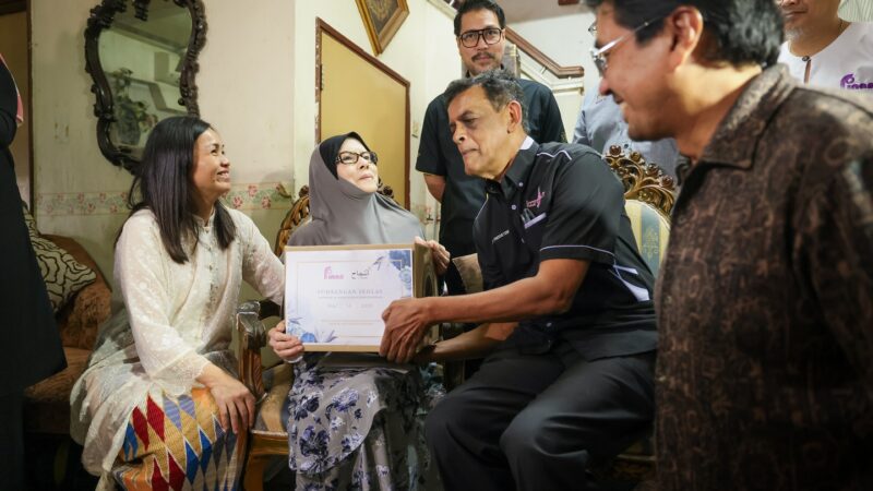 Impian tercapai setelah 37 tahun, Sarimah dapat kembali empat salinan asal filem