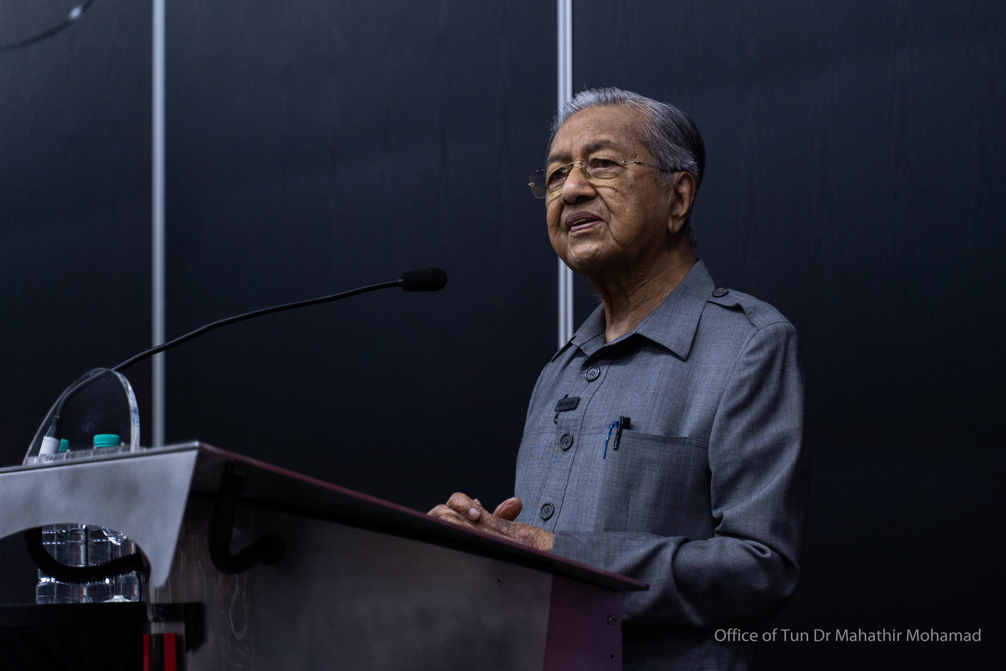 URA: Pembaharuan bandar perlu tetapi bukan dengan mengeluarkan orang Melayu – Mahathir