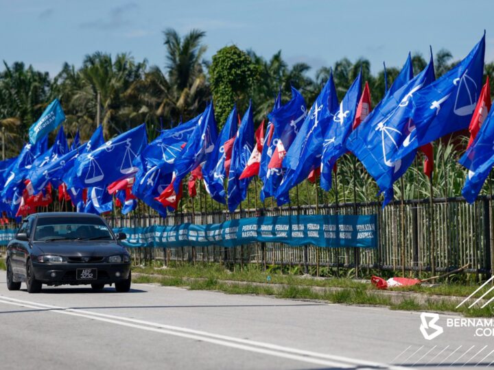 Pasangan pelik PH-BN: Berkahwin di pusat, bermusuh di negeri!