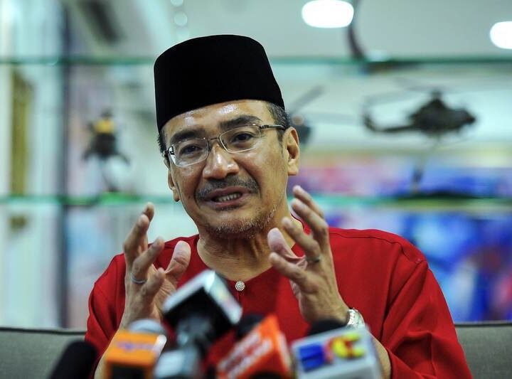Usul Hishammuddin: Ahmad Zahid serah kepada Biro Politik, MT buat keputusan