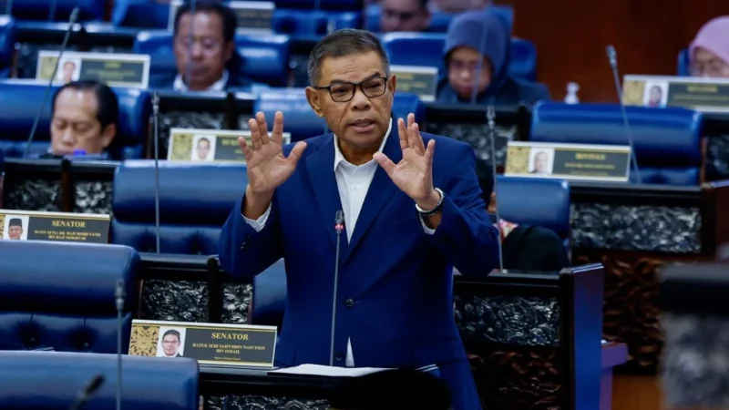  Ibu Zara Qairina isi borang enggan bedah siasat selepas dua kali ditanya pegawai penyiasat