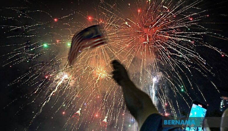 RiUH Merdeka tarik rakyat, pelancong selami kepelbagaian budaya, semangat perpaduan