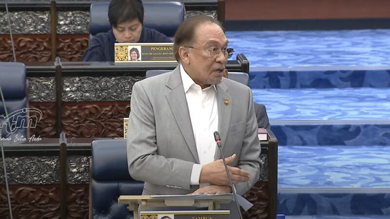 PM tegur setiausaha politiknya beri surat sokongan kontraktor projek hospital