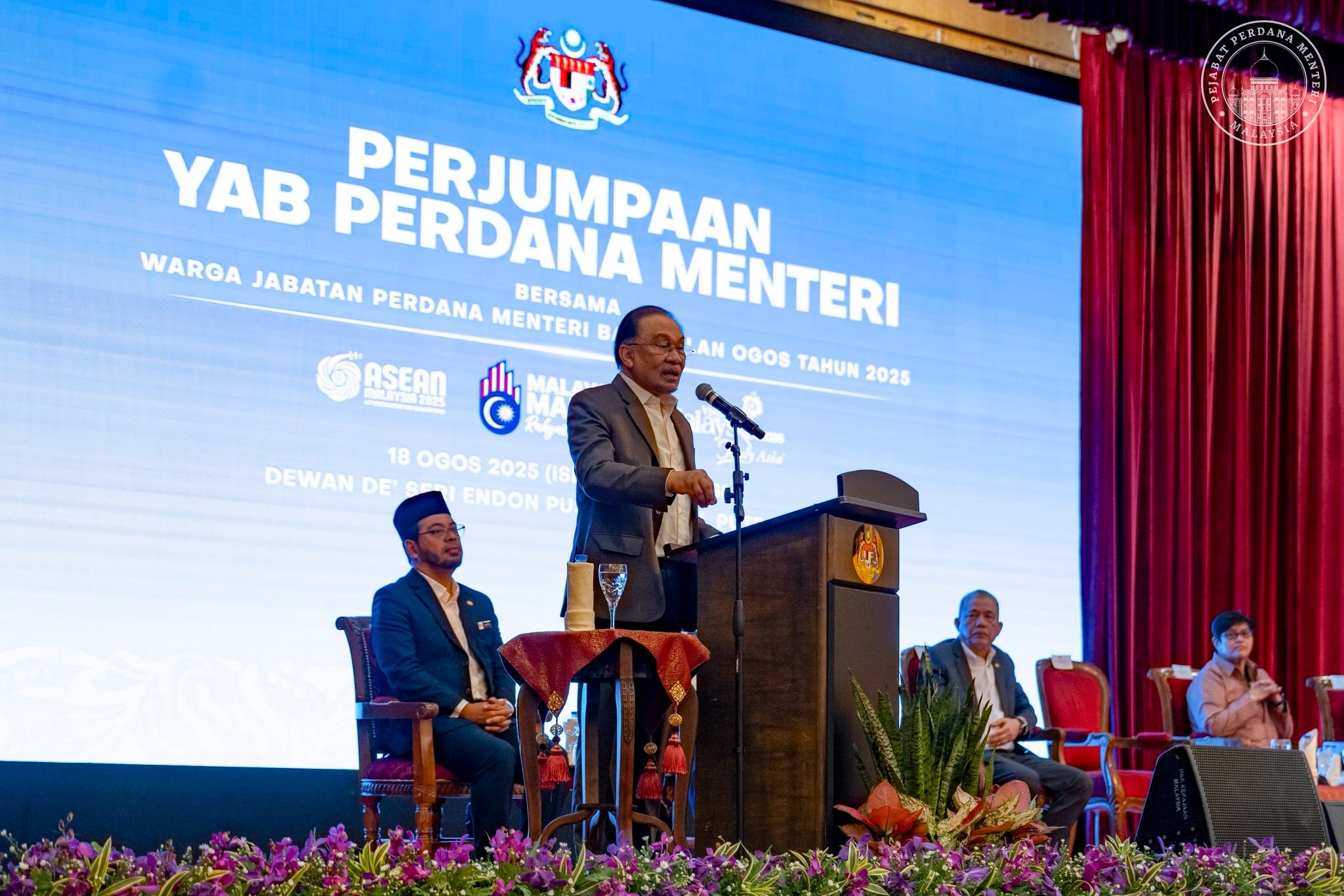 Jangan jadikan kes buli senjata politik, ia tragedi membabitkan nyawa – Anwar