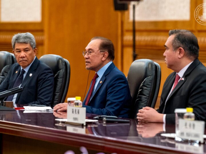 DAP beri Anwar masa 6 Bulan: “Laksanakan reformasi atau kami akan nilai semula peranan dalam kerajaan”