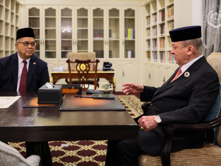 Tangani isu pembinaan kuil ikut peraturan seperti rumah ibadat lain – Agong