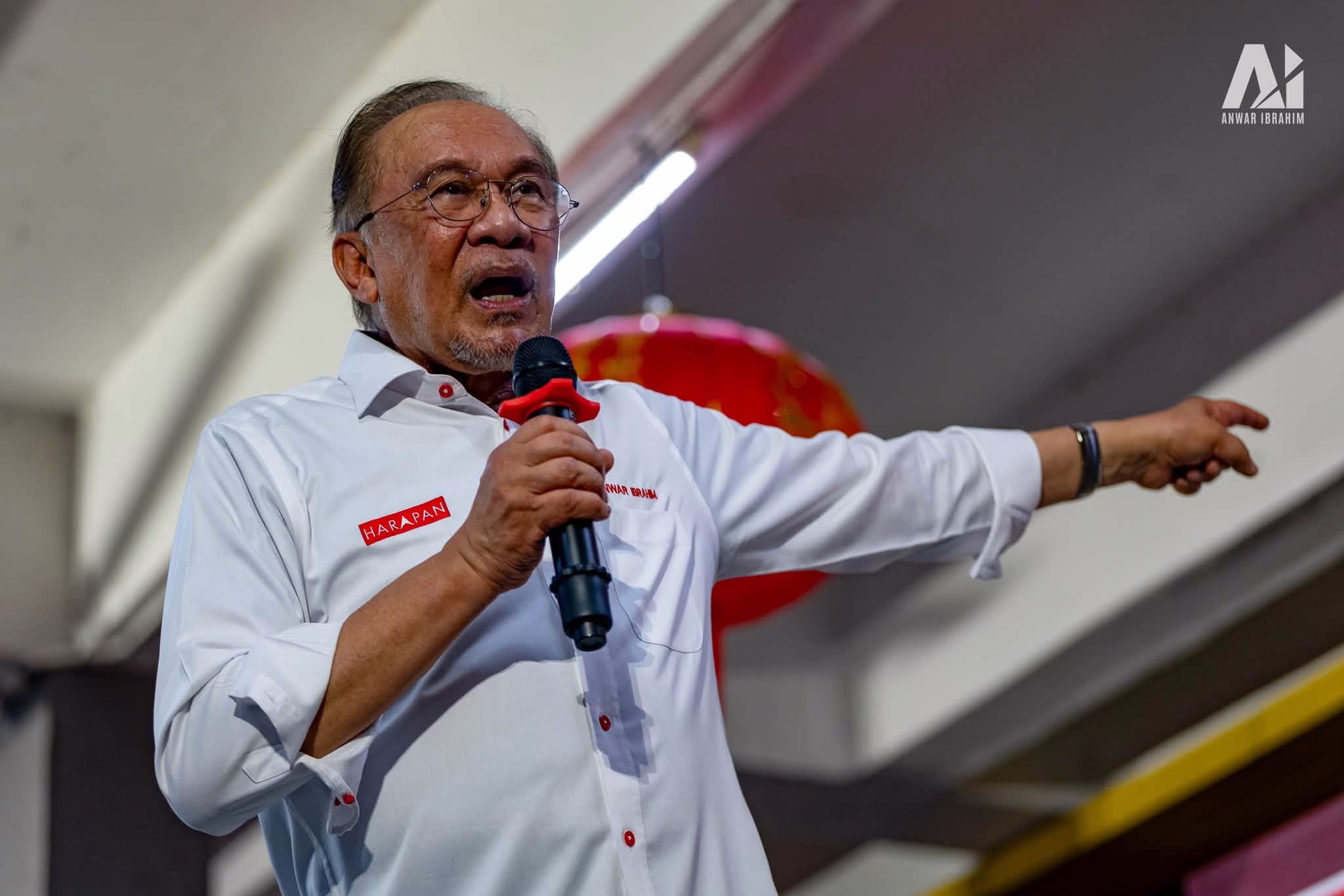 Kereta BMW kalis peluru yang dipakai bukan kereta baru, kata PM Anwar