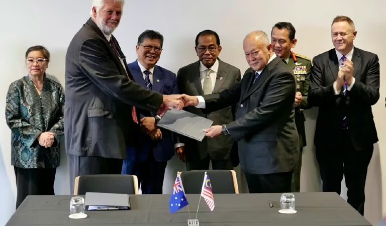 Malaysia sasar pengeluaran roket dalam tempoh dua tahun lagi – Khaled Nordin
