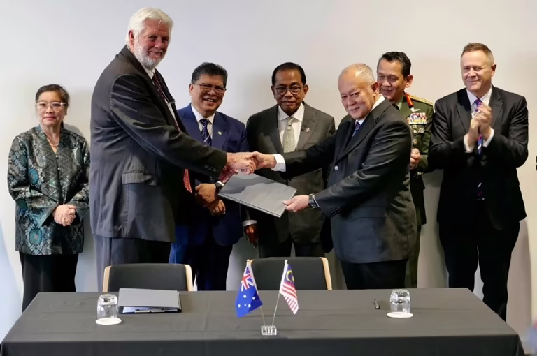Malaysia sasar pengeluaran roket dalam tempoh dua tahun lagi – Khaled Nordin