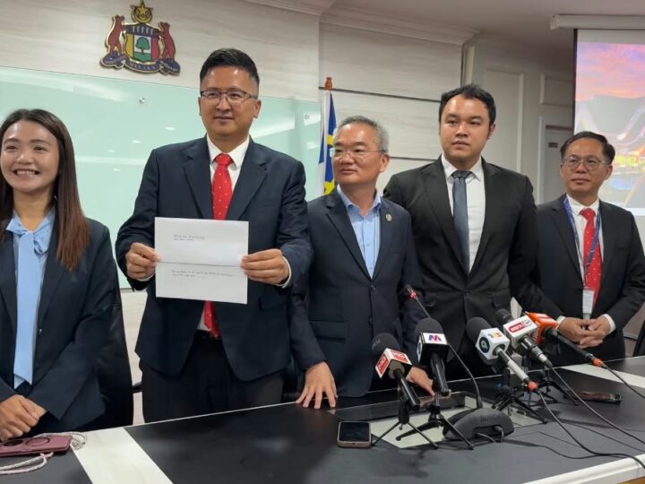 DAP keluar dari kerajaan Melaka, cabar Akmal tunai janji berundur